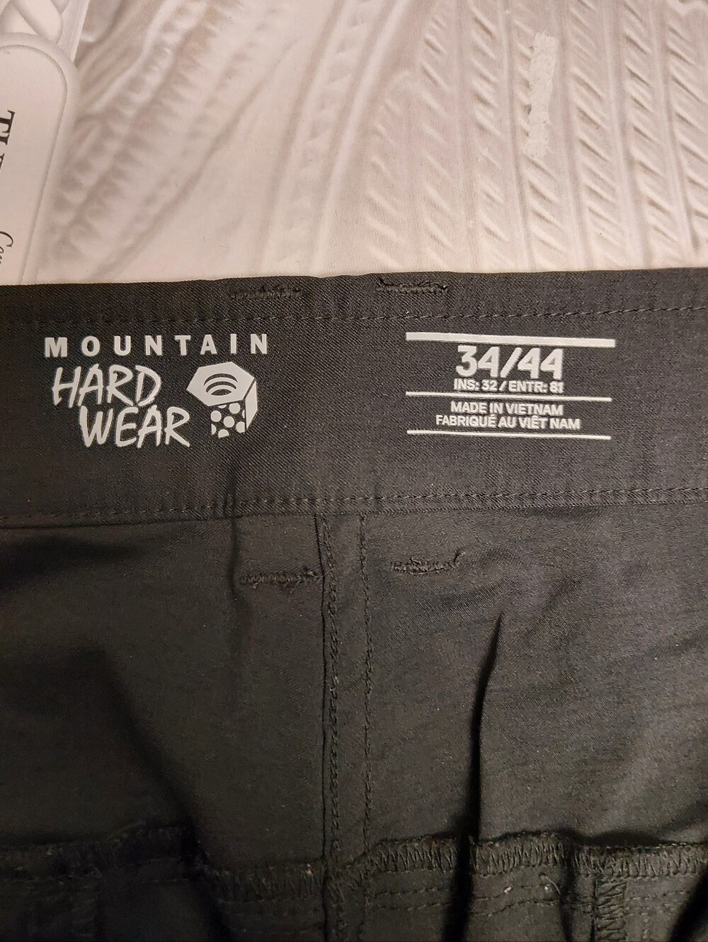 Mountain Hardwear Men's Black Stretch Utility Hiking Pants - Picture 2 of 13